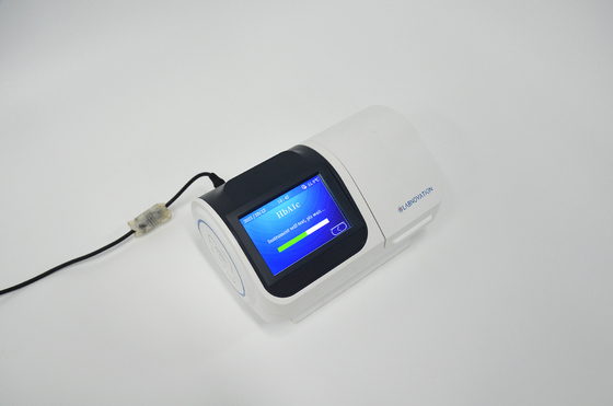 เครื่องวิเคราะห์ HbA1c LD-100 เครื่องวิเคราะห์โลหิตวิทยาเครื่องวิเคราะห์การทำงานขั้นตอนเดียวสำหรับการทดสอบทางการแพทย์